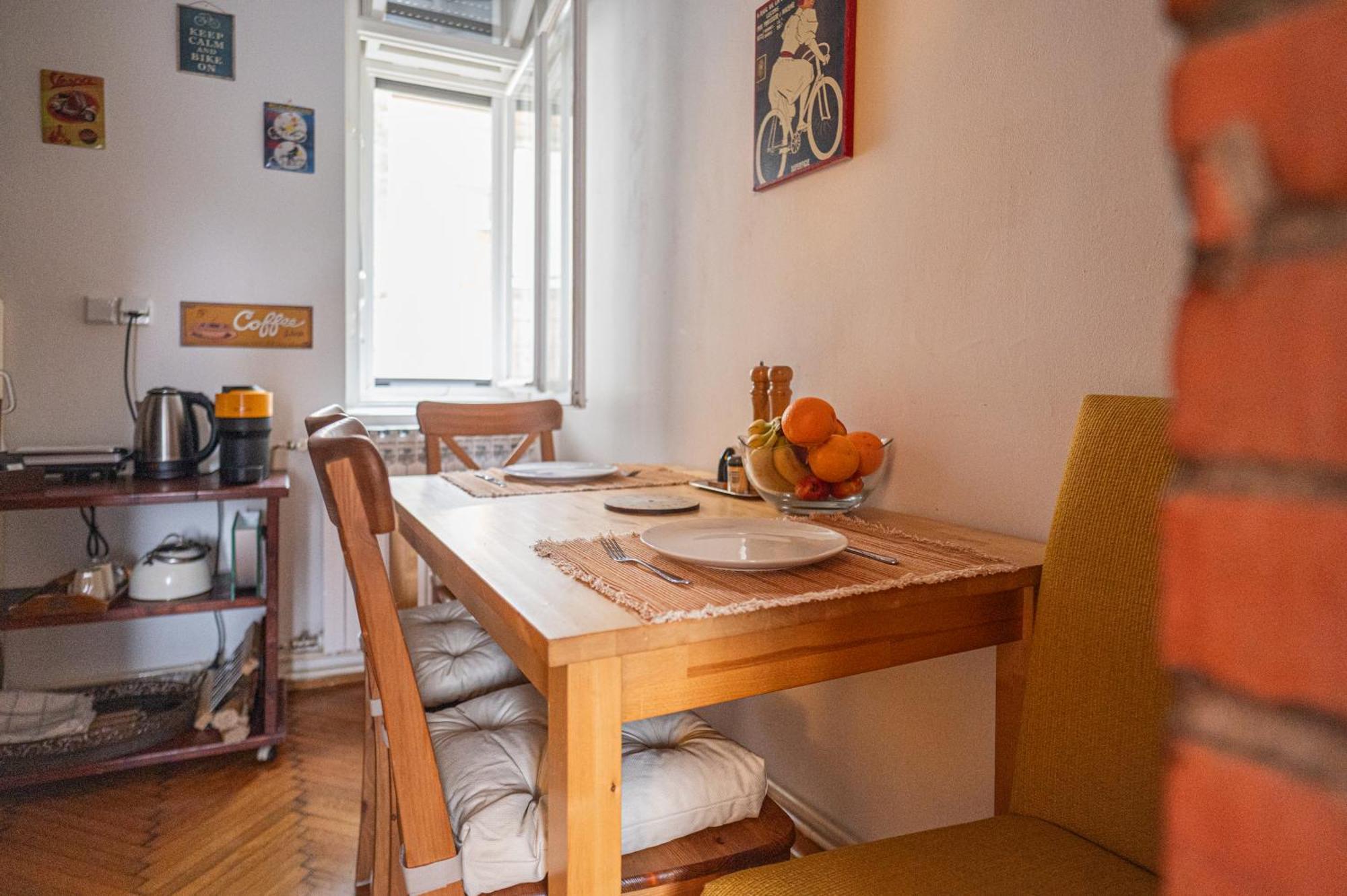 Bricks & Bikes Apartment Zagreb Ngoại thất bức ảnh